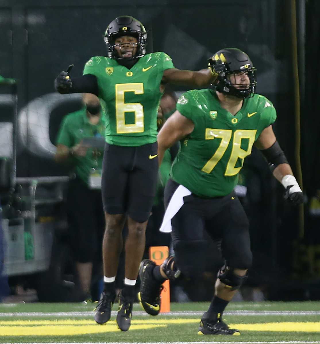 Redd celebrates a touchdown in the first quarter against Arizona.